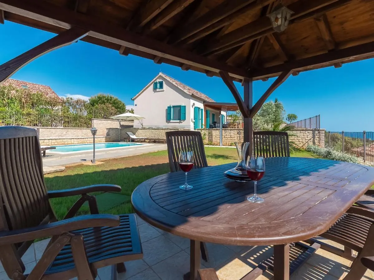 Holiday Home Villa Bugenvila By Interhome Ugljan