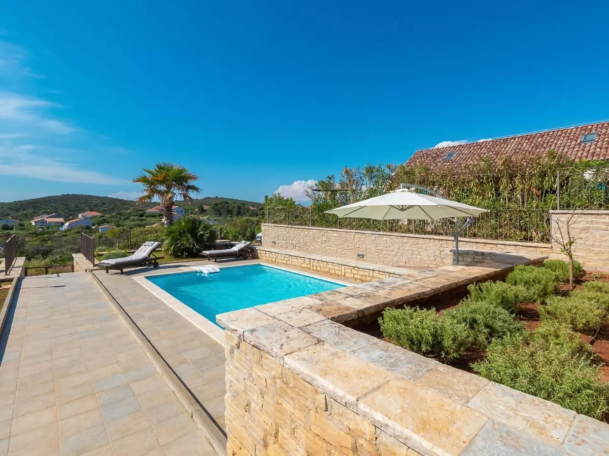 Holiday Home Villa Bugenvila By Interhome Ugljan
