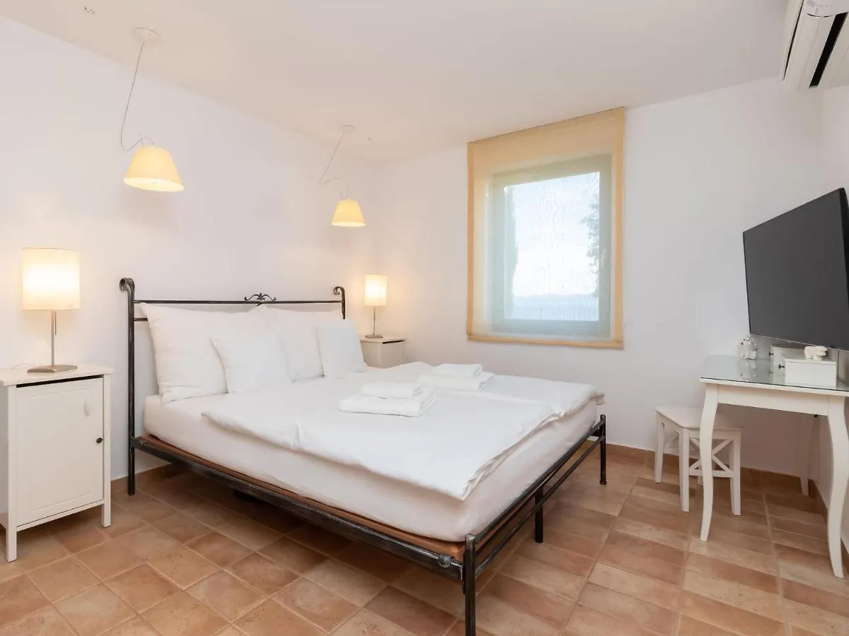 Holiday Home Villa Bugenvila By Interhome Ugljan Croatia